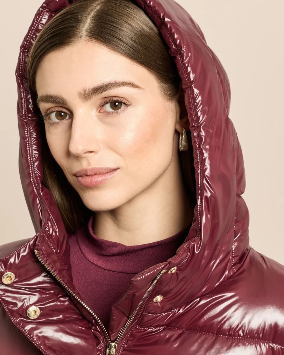 Steppjacke in Lackoptik