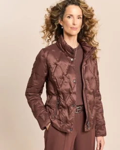 Steppjacke mit abnehmbarer Kapuze