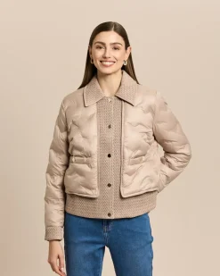 Steppjacke mit elastischem Stepp