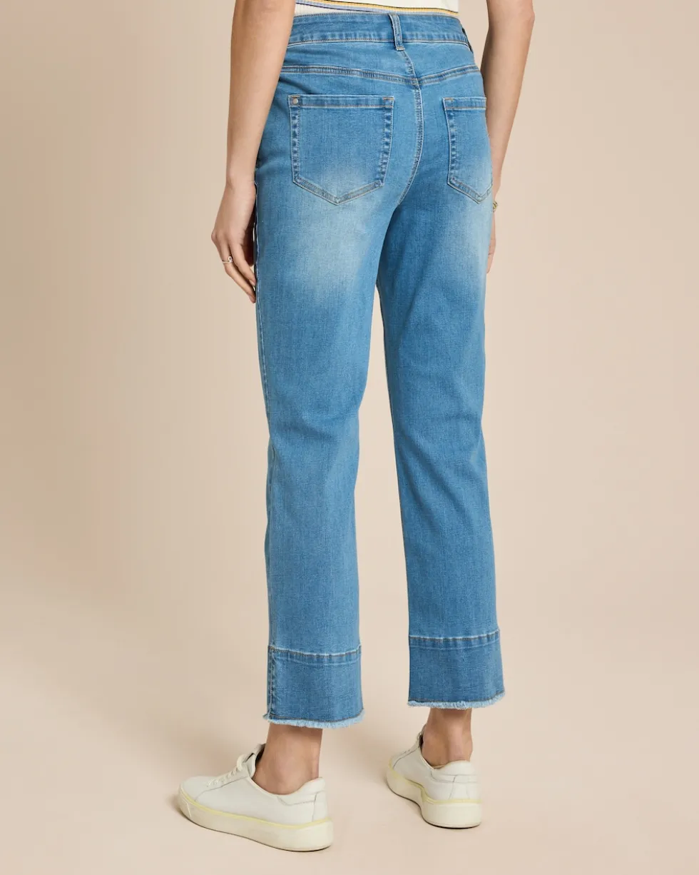 Straight Leg Cropped Jeans