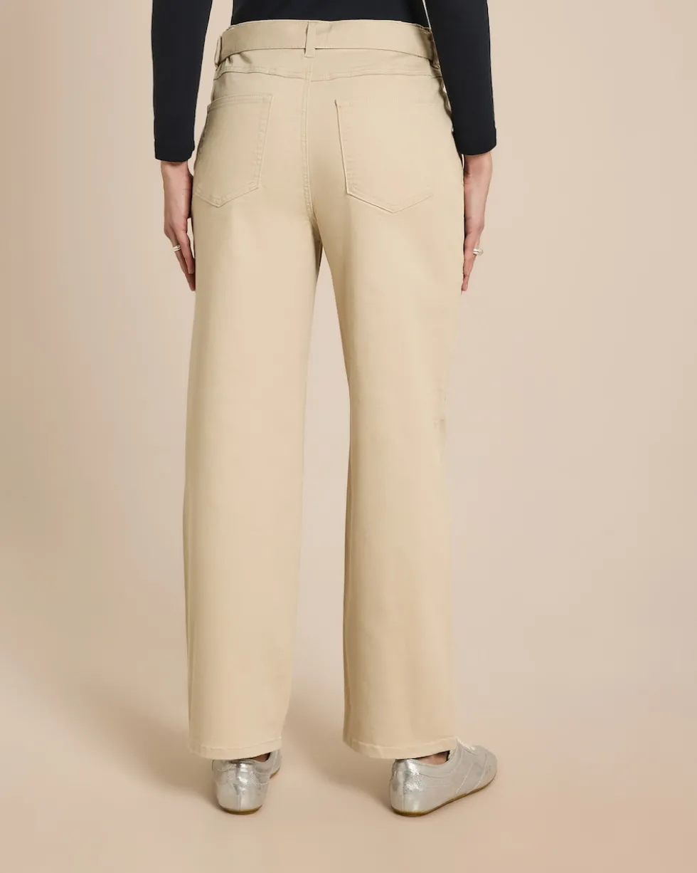 Straight Leg Hose mit Gürtel