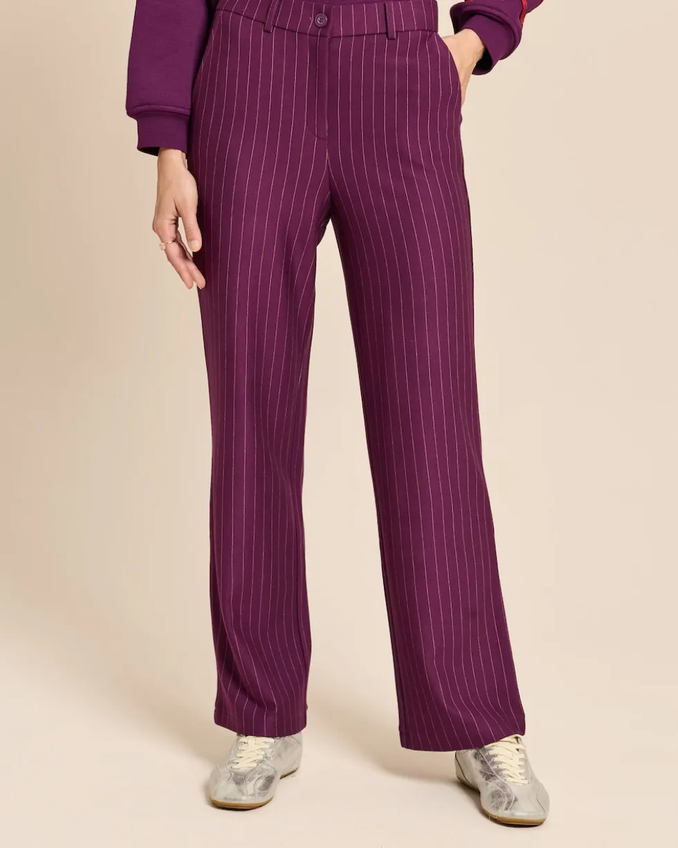 Straight-Leg-Hose mit Nadelstreifen