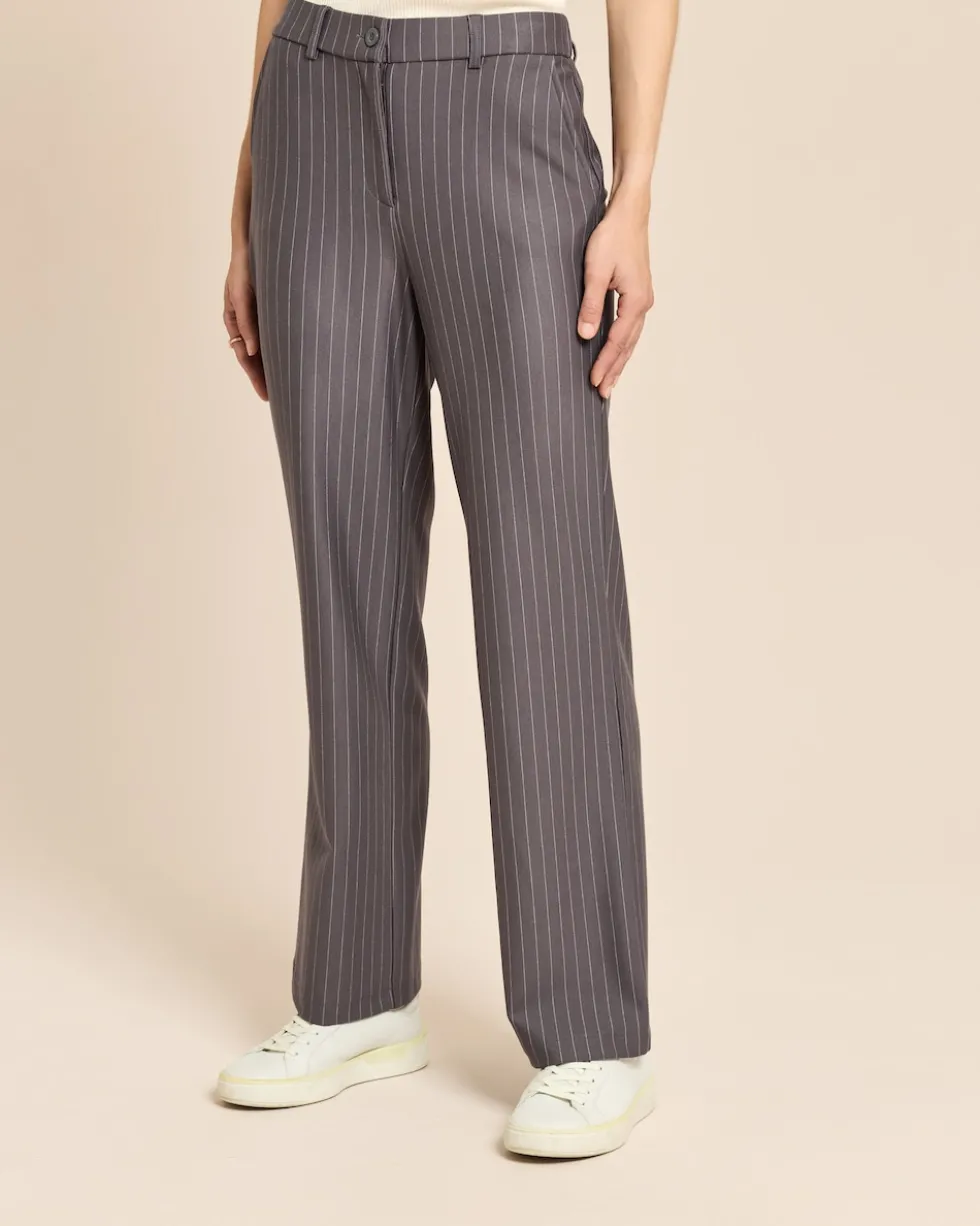 Straight-Leg-Hose mit Nadelstreifen