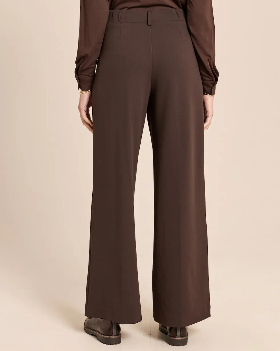 Wide Leg Hose aus Techno Stretch