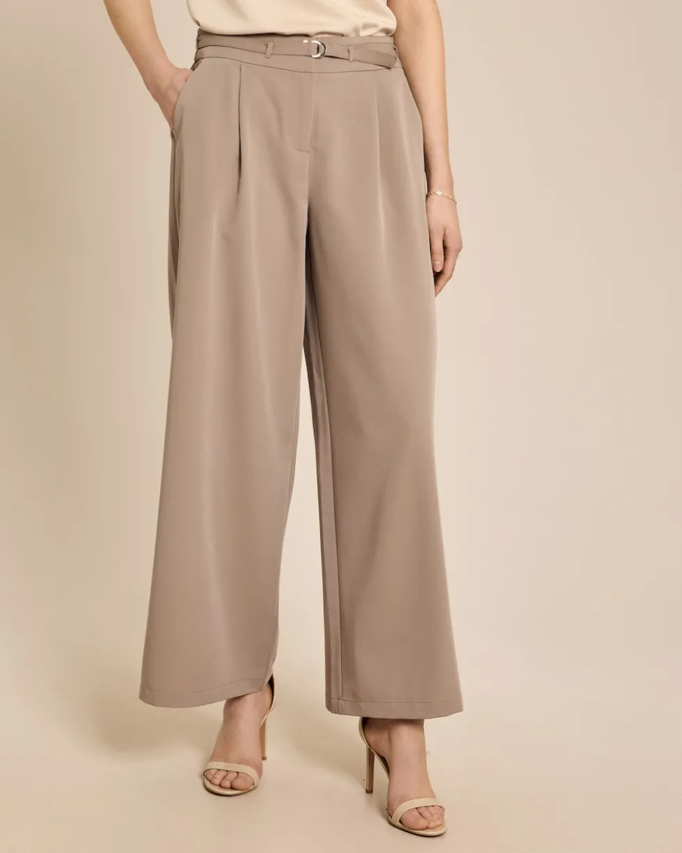 Wide leg Hose mit Gürtel