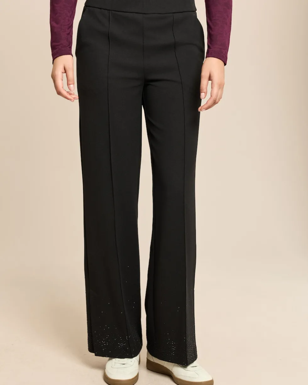 Wide Leg Hose mit Schlitzen