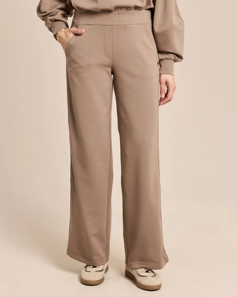 Wide Leg Modal Sweat Hose