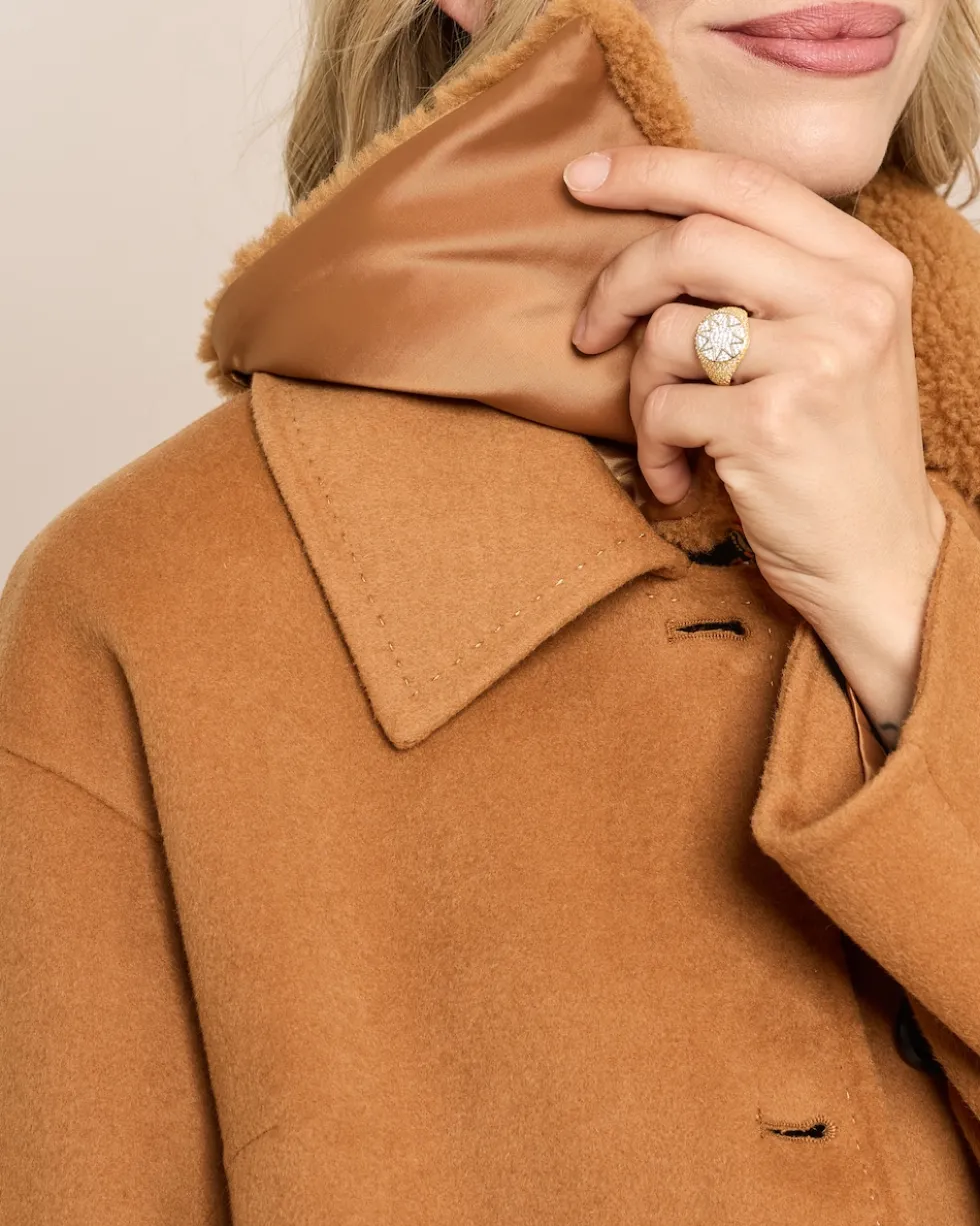 Wolljacke mit Teddy-Kragen