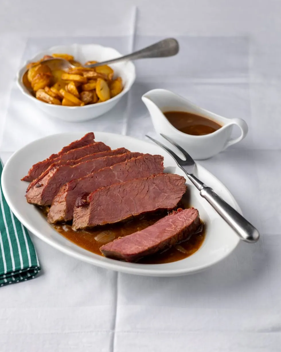 Zwiebelrostbraten mit Soße